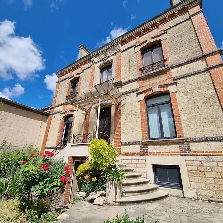 Des Dames 40m2,jardin Fleuri Apartamento *