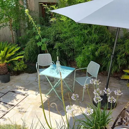 Des Dames 40m2,jardin Fleuri Sainte-Savine