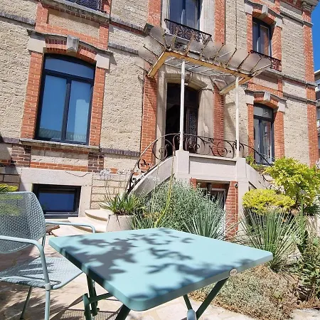 Apartamento Des Dames 40m2,jardin Fleuri