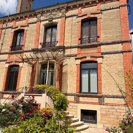 Des Dames 40m2,jardin Fleuri Apartamento *