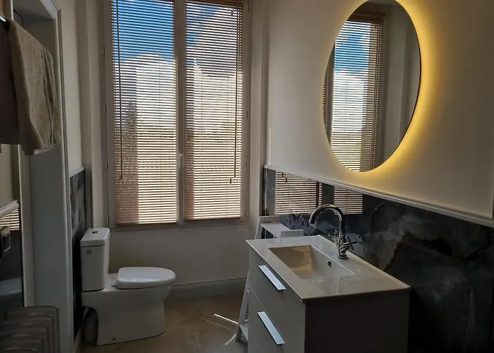 Des Dames Sainte-Savine